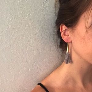 CLOSET CLOSING Grey Tassel Earrings